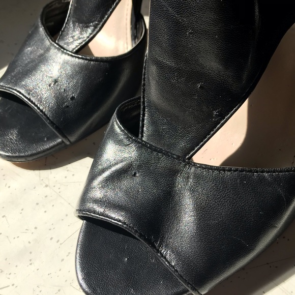 Vince Camuto Black leather heels - Picture 4 of 5